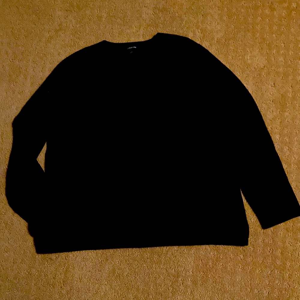 Women’s 100% cashmere v neck